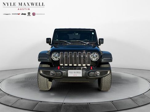 Used 2018 Jeep Wrangler Unlimited Rubicon w/ Dual Top Group image 16