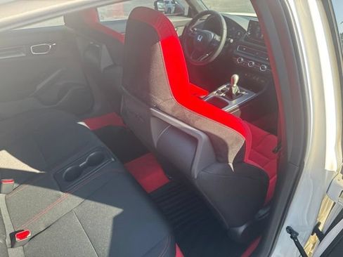 Used 2025 Honda Civic Type R image 21