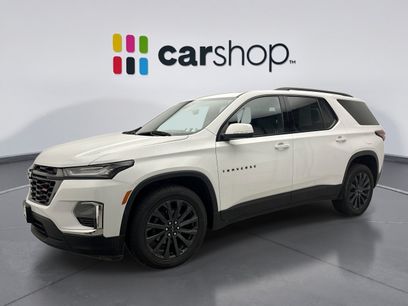 Used 2023 Chevrolet Traverse RS