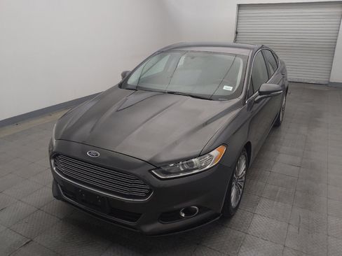 Used 2016 Ford Fusion Titanium AWD/4WD image 15