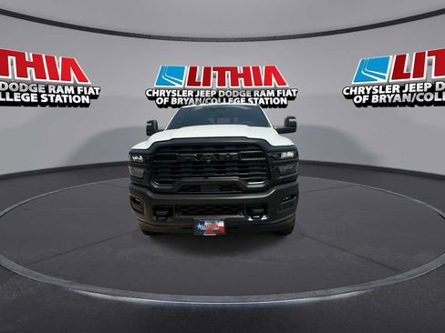 New 2026 RAM 2500 Warlock AWD/4WD image 3