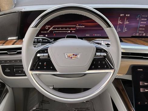 Certified 2025 Cadillac Escalade ESV Sport Platinum w/ LPO, ONYX Package image 11