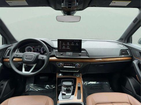 Certified 2023 Audi Q5 2.0T Premium Plus w/ Premium Plus Package AWD/4WD image 24