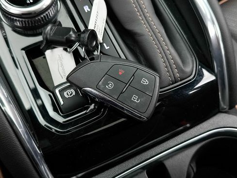 Used 2024 GMC Canyon AT4 w/ LPO, Off Road Lift Package image 43