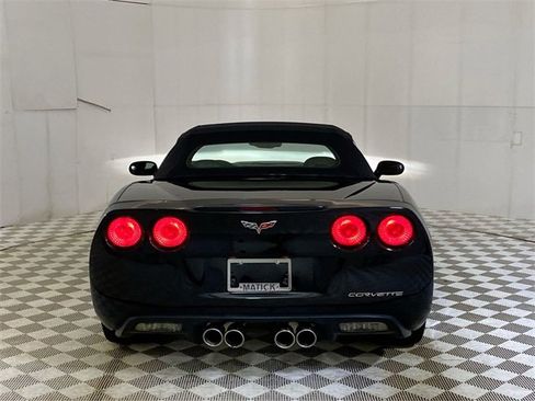 Used 2011 Chevrolet Corvette Base w/ Preferred Equipment Group image 12