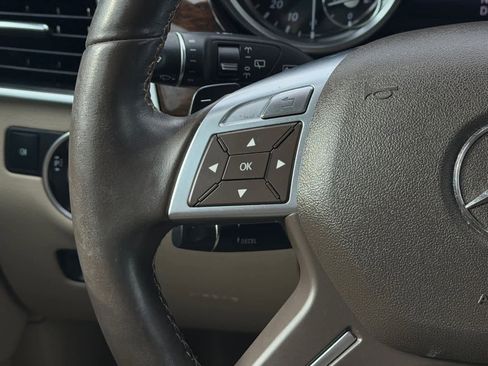 Used 2014 Mercedes-Benz GL 450 4MATIC image 20