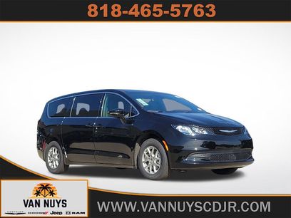 New 2025 Chrysler Voyager LX
