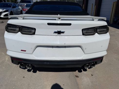 Used 2020 Chevrolet Camaro SS RWD image 9
