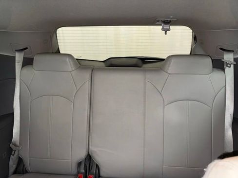 Used 2017 Chevrolet Traverse LT AWD/4WD image 21