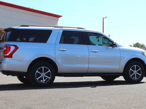 Used 2019 Ford Expedition Max XLT w/ Equipment Group 201A AWD/4WD image 3