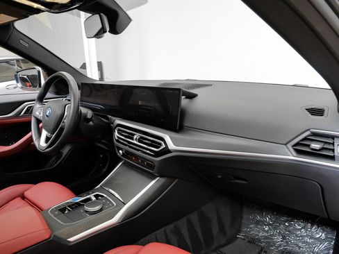 Used 2023 BMW i4 eDrive35 w/ Premium Package RWD image 17