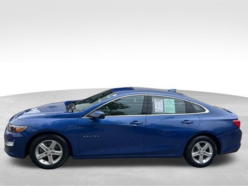 Used 2023 Chevrolet Malibu LT FWD image 4