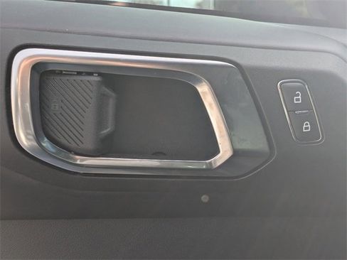 Used 2024 Ford Bronco Raptor image 12