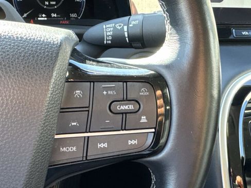 Used 2024 Toyota Mirai w/ Advanced Technology Package image 18