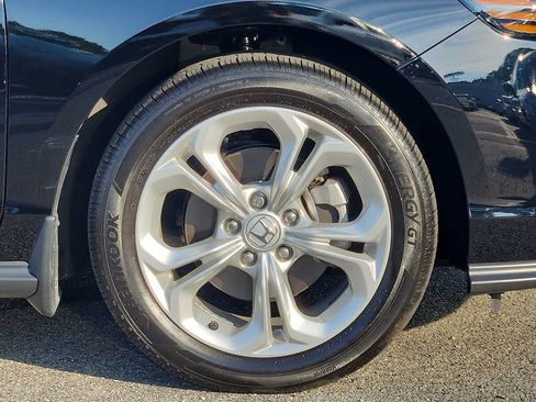 Certified 2023 Honda Accord LX image 8