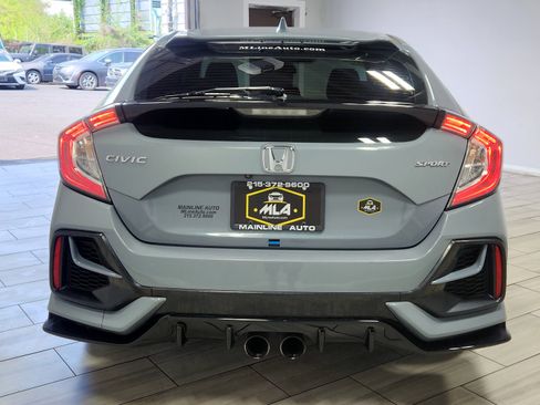 Used 2021 Honda Civic Sport image 4