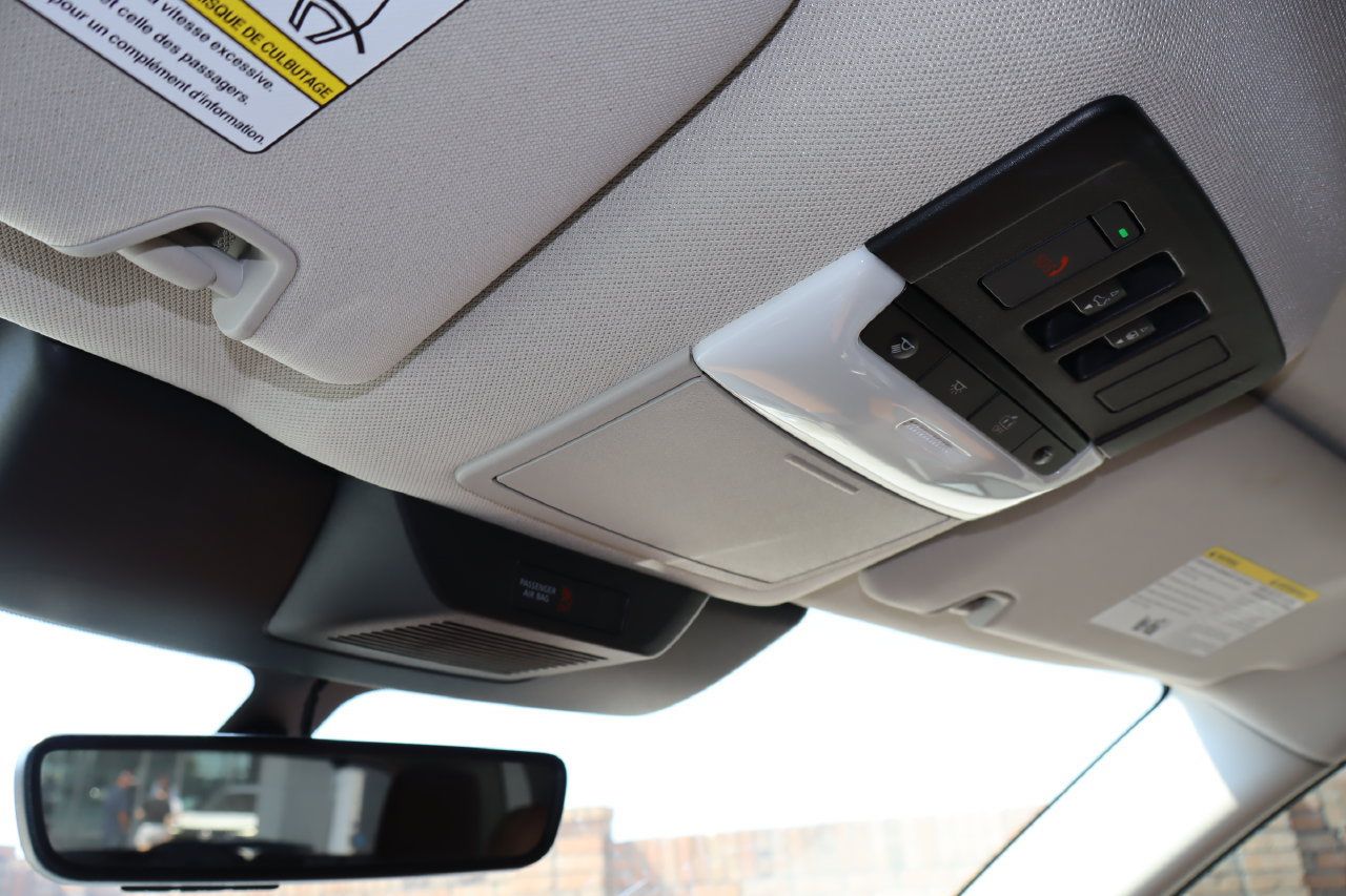 Used 2024 Nissan Pathfinder Platinum w/ Cargo Package FWD image 30