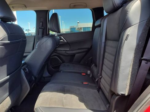 Used 2024 Mitsubishi Outlander SE Black Edition AWD/4WD image 26