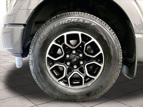 Used 2021 Ford F150 Lariat w/ Equipment Group 502A High AWD/4WD image 8