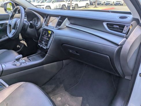 Used 2020 INFINITI QX50 Sensory w/ Climate Package image 21
