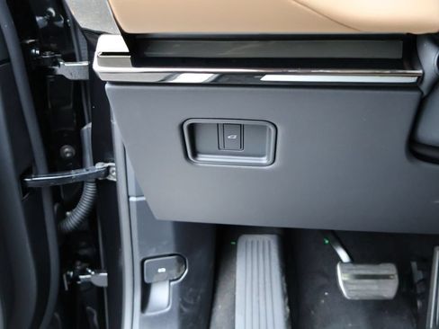 New 2026 Land Rover Range Rover Sport Dynamic SE AWD/4WD image 33