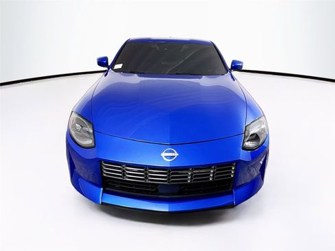 Used 2025 Nissan Z Performance w/ Floor Mat Package RWD image 22