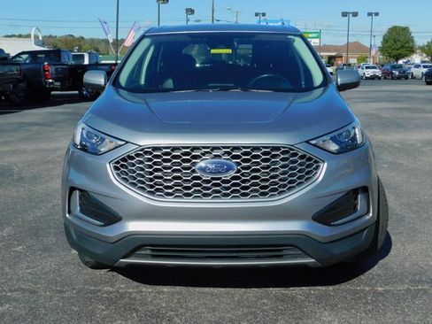 Used 2023 Ford Edge SEL image 3