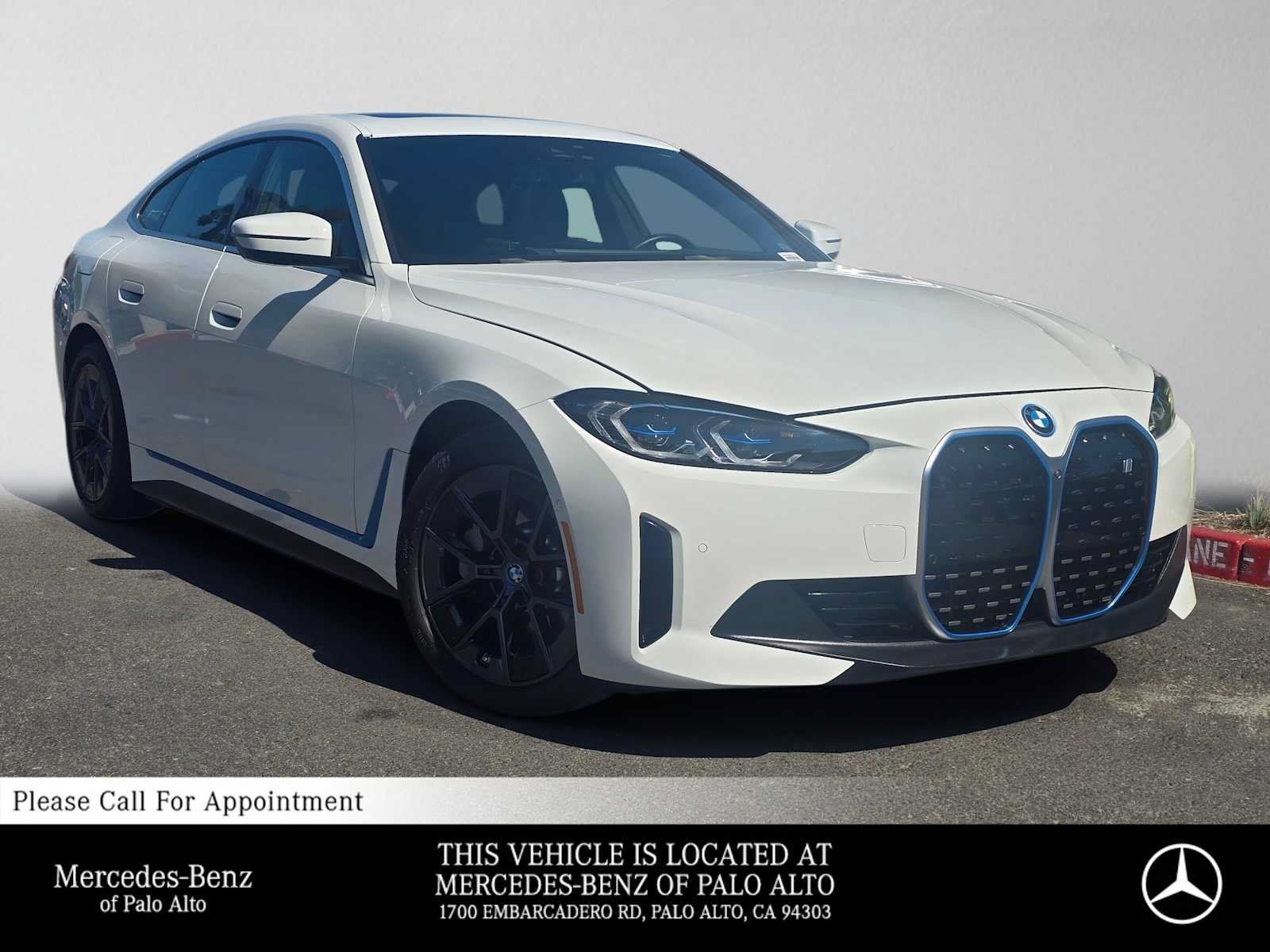 Used 2023 BMW i4 eDrive40 w/ Premium Package RWD image 1