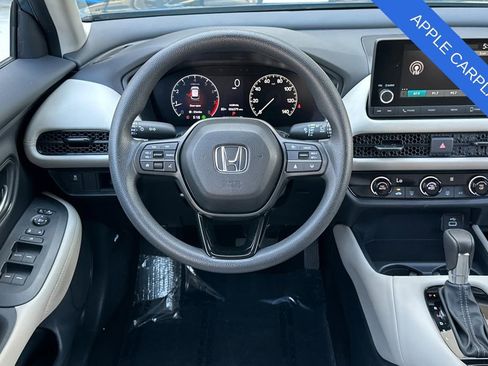 Used 2025 Honda HR-V LX image 15