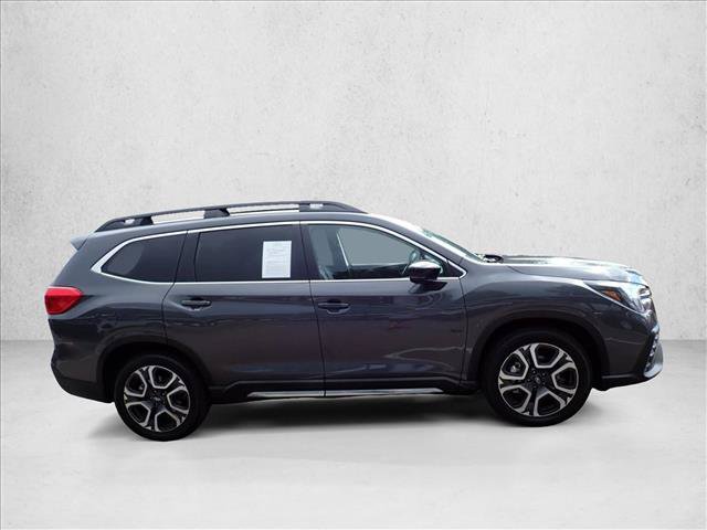 Used 2025 Subaru Ascent Limited w/ Popular Package #2 AWD/4WD image 5