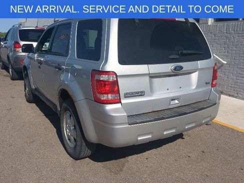 Used 2012 Ford Escape XLT FWD image 3