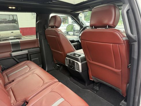 Used 2019 Ford F150 Platinum w/ Trailer Tow Package AWD/4WD image 31