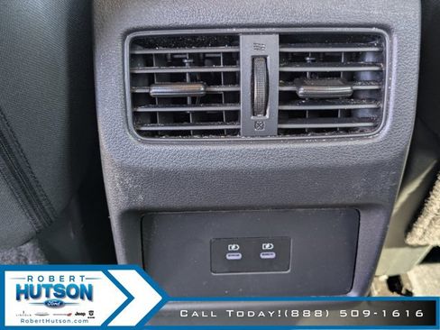 Used 2024 Nissan Rogue SV AWD/4WD image 14