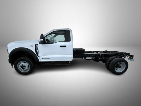 New 2026 Ford F550 4x4 Regular Cab Super Duty image 8