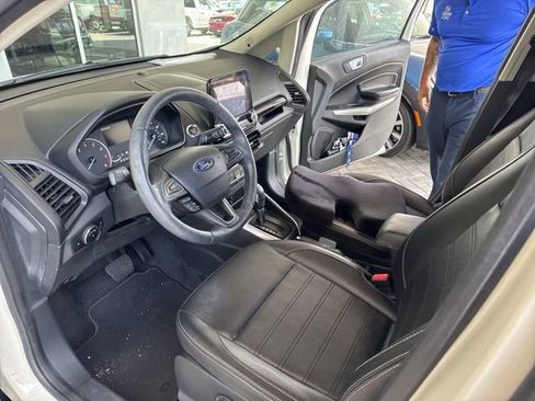 Certified 2021 Ford EcoSport Titanium image 2