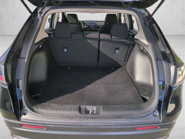 Certified 2025 Honda HR-V LX image 6