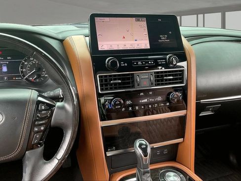 Used 2022 INFINITI QX80 Sensory w/ Cargo Package RWD image 9