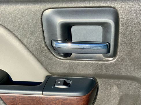 Used 2018 GMC Sierra 1500 SLT w/ SLT Preferred Package image 51