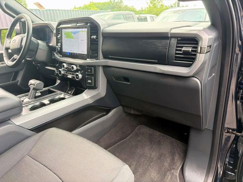 Used 2025 Ford F150 XLT w/ Equipment Group 302A MID AWD/4WD image 9