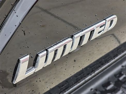 New 2025 Toyota 4Runner Limited image 8