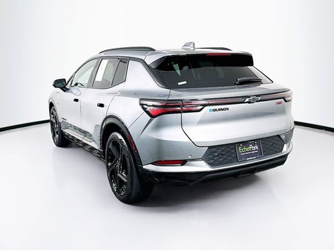 Used 2025 Chevrolet Equinox EV RS FWD image 5