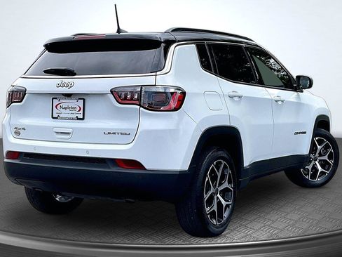 Used 2025 Jeep Compass Limited AWD/4WD image 2
