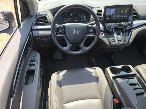 Used 2024 Honda Odyssey Touring image 27