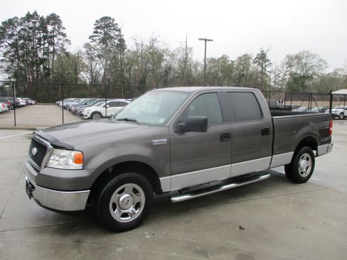 Used 2007 Ford F150 XLT image 8