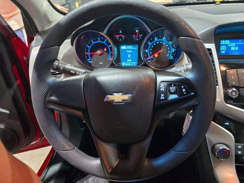 Used 2016 Chevrolet Cruze LS FWD image 36