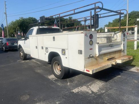 Used 2011 Ford F350 XL w/ XL Value Pkg AWD/4WD image 9
