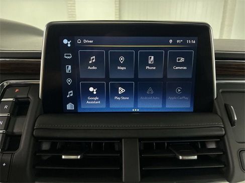 Used 2023 Chevrolet Suburban High Country image 13