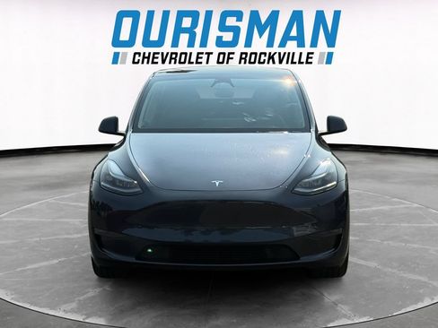 Used 2024 Tesla Model Y Long Range AWD/4WD image 8