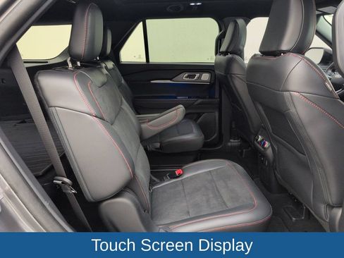 Used 2025 Ford Explorer ST w/ Sun And Sound Package AWD/4WD image 16