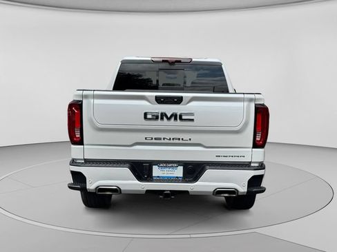 Used 2024 GMC Sierra 1500 Denali Ultimate AWD/4WD image 4